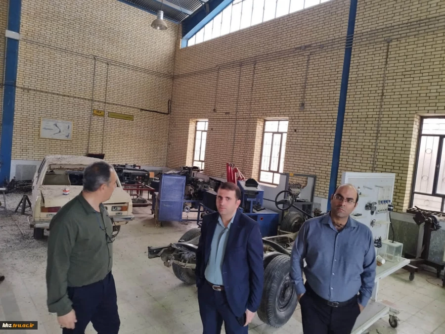 بازدید هیأت اعزامی دانشگاه ملی مهارت استان خوزستان از دانشگاه صنعتی خاتم‌الانبیا(ص) و هنرستان‌های شهرستان بهبهان 8