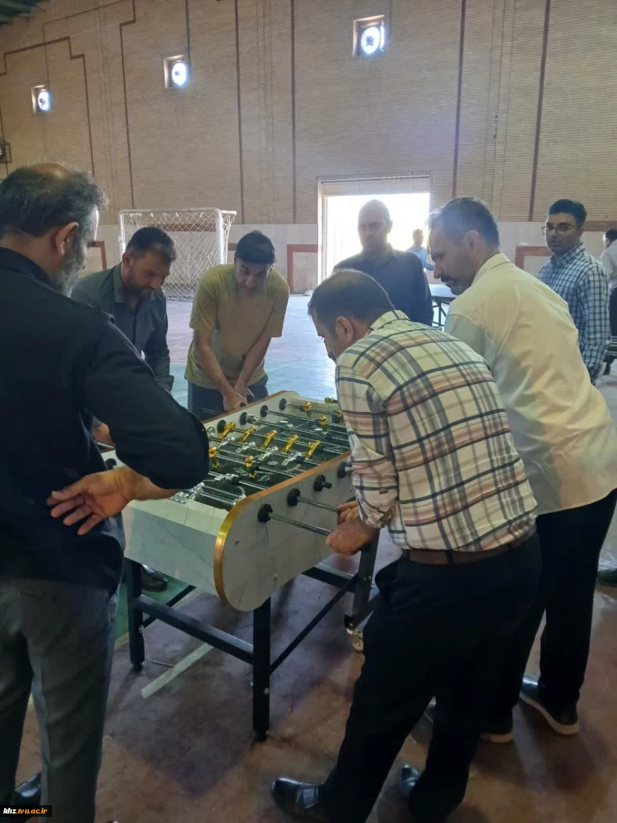 مسابقات ورزشی کارکنان دانشگاه ملی مهارت استان خوزستان به مناسبت دهه کرامت 1405 برگزار و از نفرات برتر تجلیل شد 9