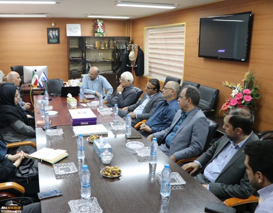  بازدید مدیرعامل توسعه نیشکر از دانشگاه ملی مهارت خوزستان 3